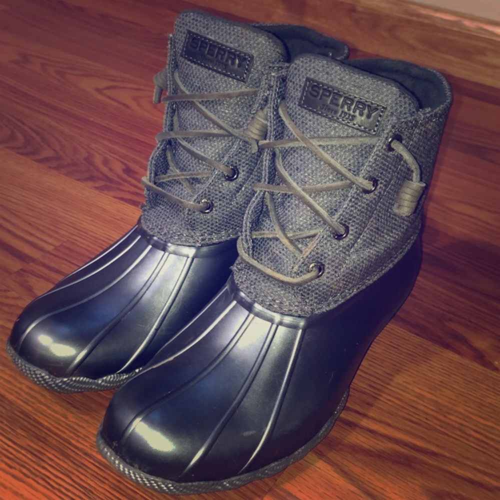 Sperry boots! ❤️
